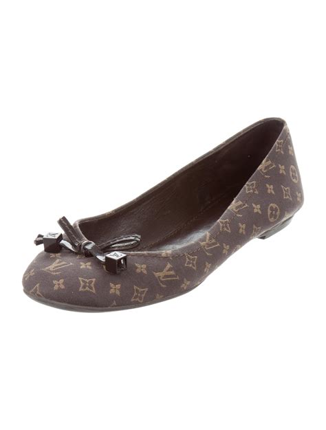 louis vuitton flat shoes for women.